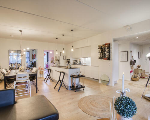 Lækker nyere 4 værelses lejlighed på Holbæk Havn