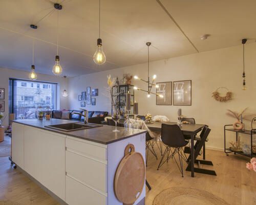 Lækker nyere 4 værelses lejlighed på Holbæk Havn