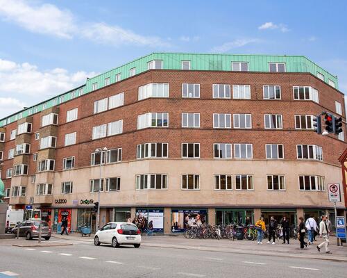 3 værelses renoverede lejlighed på 100 m²