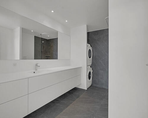 Lækker 4-værelses lejlighed i nybyggeri med alt i hårde hvidevarer