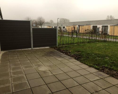 Moderne rækkehus med egen have og 2 terrasser