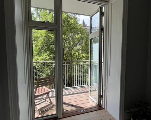 Flot møbleret lejlighed | København V.