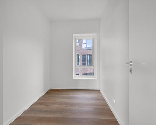 Lys og moderne 5-værelses lejlighed med fjordudsigt i Nørresundby