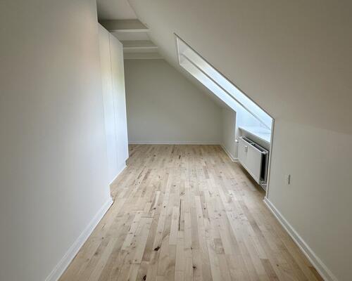 2 værelses – Roesskovsvej 46, 3. th. – Odense V