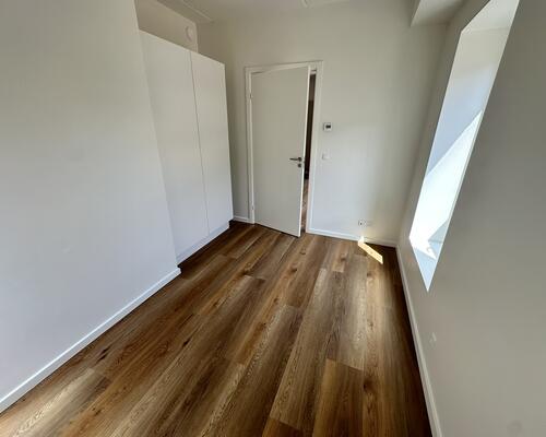 Moderne 4-værelses lejlighed med altan i Nørresundby