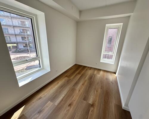 Moderne 4-værelses lejlighed med altan i Nørresundby