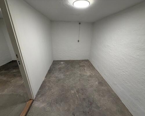 Butik til leje i Grindsted Centrum. 82m2 + 82m2 kl