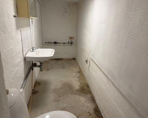 Butik til leje i Grindsted Centrum. 82m2 + 82m2 kl