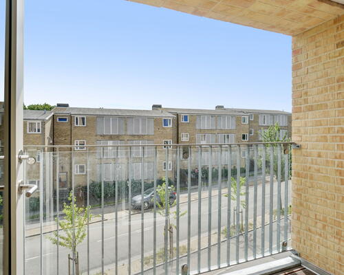 Lys og rummelig fireværelses lejlighed i Bygården, Tingbjerg