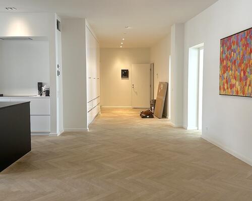 Unik lejlighed med privat altan, i hjertet af København