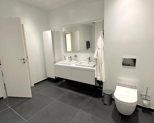 Unik lejlighed med privat altan, i hjertet af København