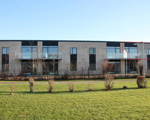 Lækker 4-værelses med altan