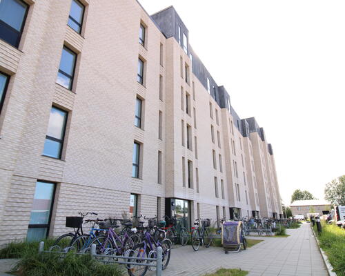 Lys 4-Værelses lejlighed med ideel planløsning