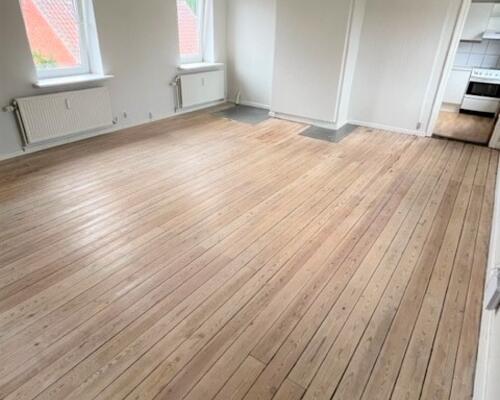 Dejlig Ny-Renoveret Lejlighed I Frederikshavn