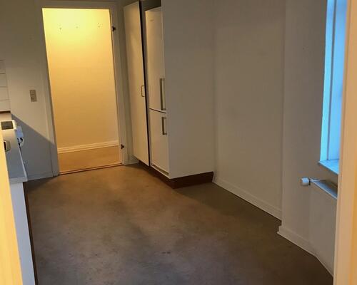 Flot 2. værelses lejlighed