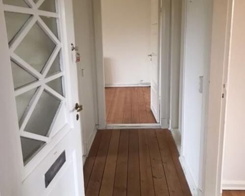 Flot 2 værelses lejlighed