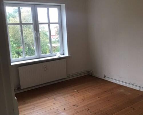 Flot 2 værelses lejlighed