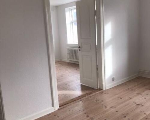 Flot 4. værelses lejlighed