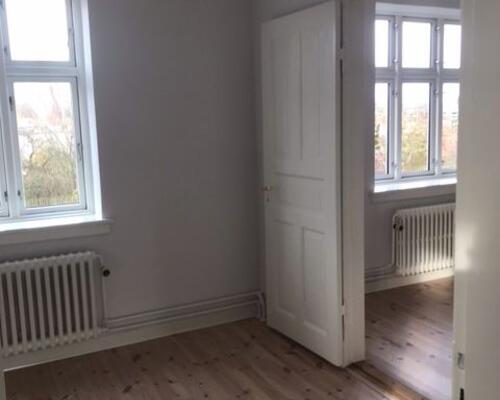 Flot 4. værelses lejlighed