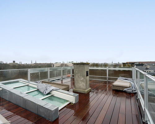 8 værelses lejlighed i København Ø