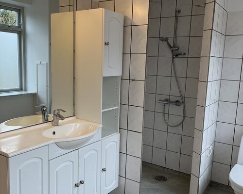 Stor 2-vær lejlighed i Dalum