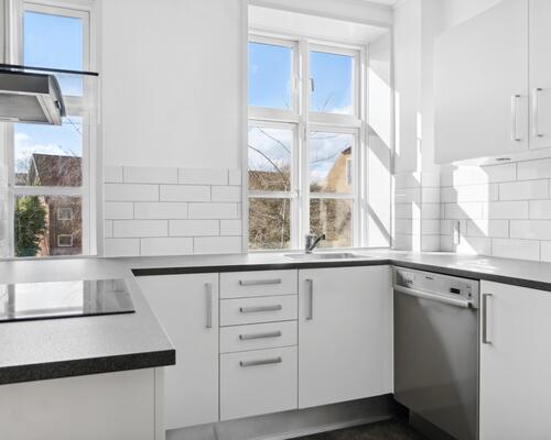 Moderne lejlighed i roligt område