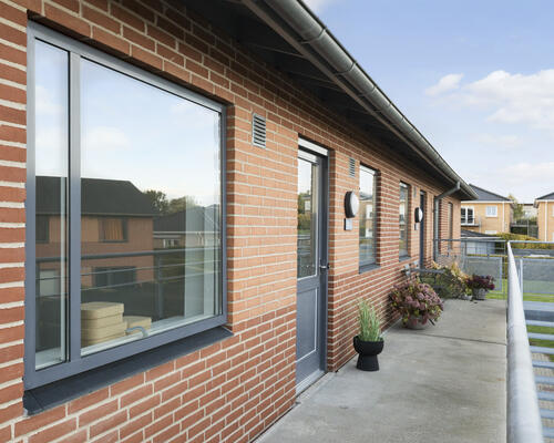 Hyggelig lejlighed i rolige omgivelser - gratis parkering