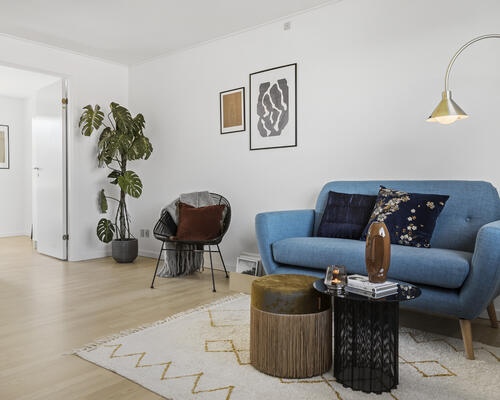 Lejlighed i 2 plan med mindre have beliggende i Tilst - gratis parkering