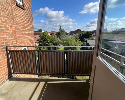 Rummelig 2-vær. i Horsens centrum!