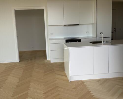 🏡 Apartment for Rent — Bright 4-Room Home with Balcony & Stunning Views