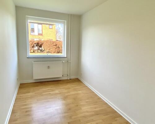 4 værelses – Solbakken 219, stuen – Munkebo