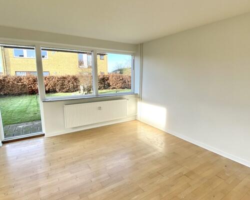 4 værelses – Solbakken 219, stuen – Munkebo