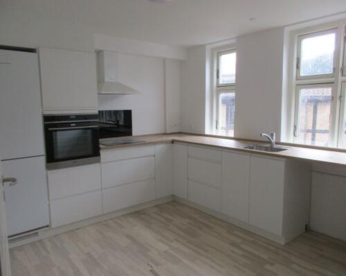 6V'er på Sct. Peders Kirkeplads