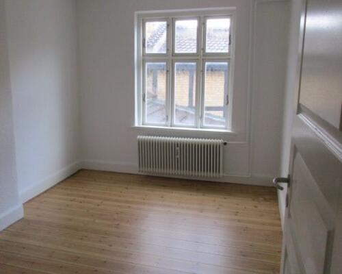 6V'er på Sct. Peders Kirkeplads