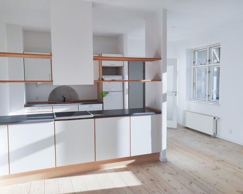 Skøn lejlighed på 88 m2 i centrum!