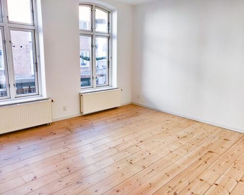 Skøn lejlighed på 88 m2 i centrum!