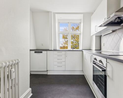 Flot 4-værelses lejlighed