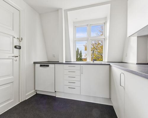 Flot 4-værelses lejlighed