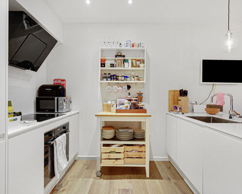 Stort, flot 4-værelses rækkehus i skønne omgivelser