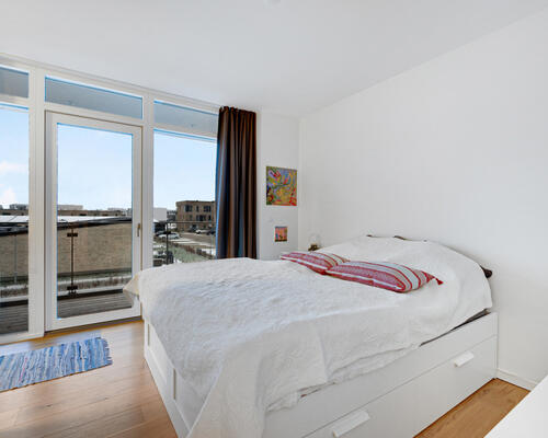 Stort, flot 4-værelses rækkehus i skønne omgivelser