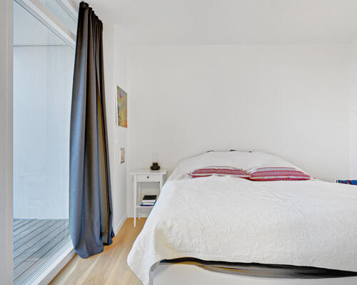 Stort, flot 4-værelses rækkehus i skønne omgivelser