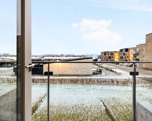 Stort, flot 4-værelses rækkehus i skønne omgivelser