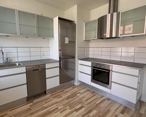 3 værelses – Overgade 67 B, 1. th. – Odense C