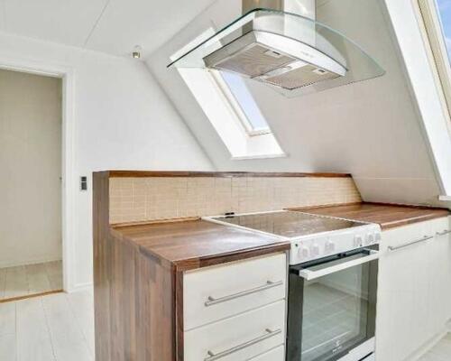 Flot renoveret 2-værelses lejlighed