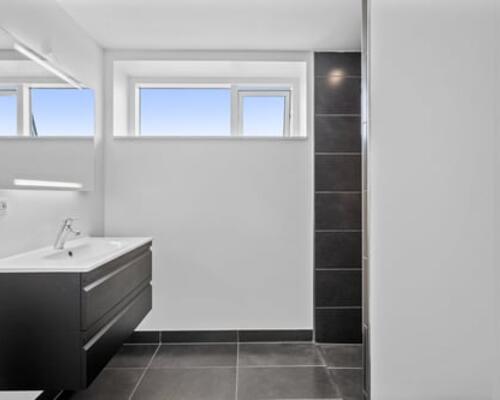 Dejligt rækkehus i tre plan!