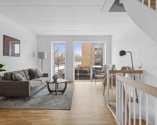 Dejligt rækkehus i tre plan!