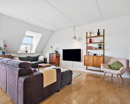 4 værelses lejlighed i København V