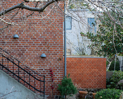 Stor og velholdt lejlighed i attraktiv adresse- møbleret