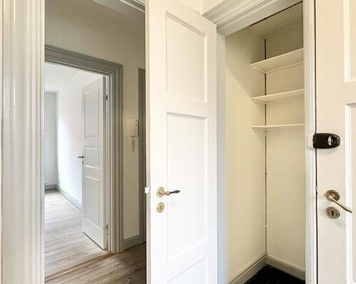 2 værelses – Nyborgvej 27, 1. th. – Odense C