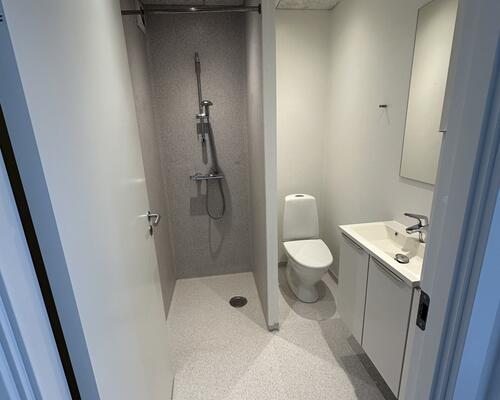 Skøn 2 vær. udlejes.